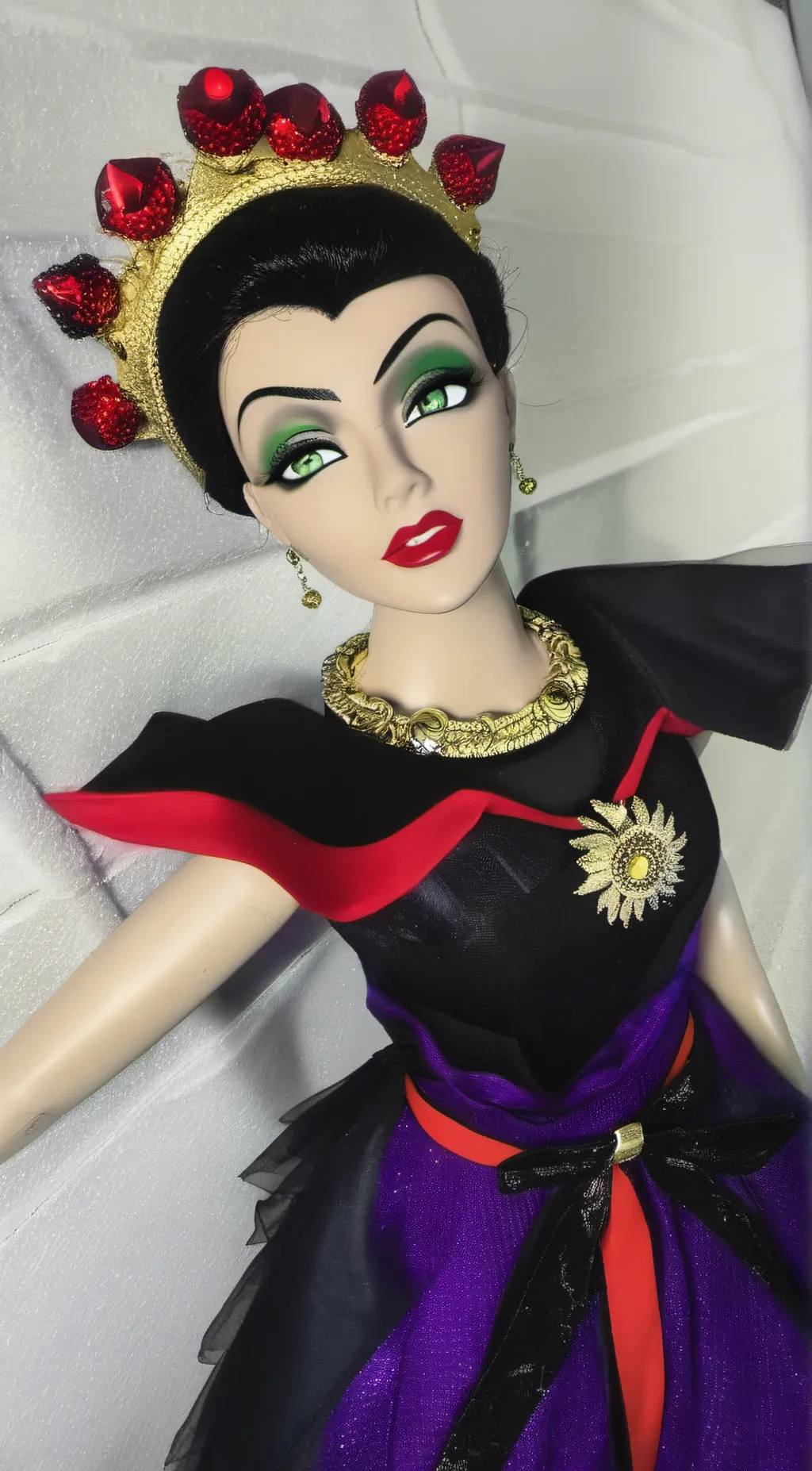 ai character: Evil Queen background
