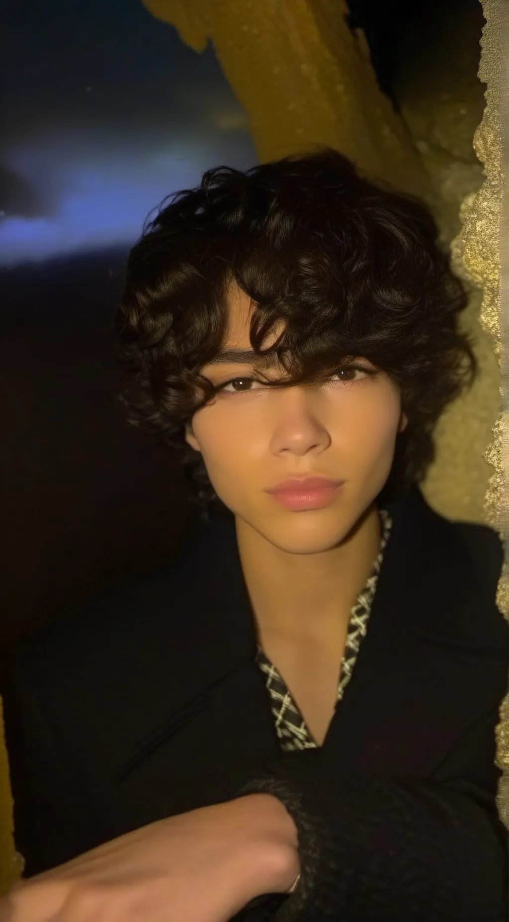 ai character: Andrios background