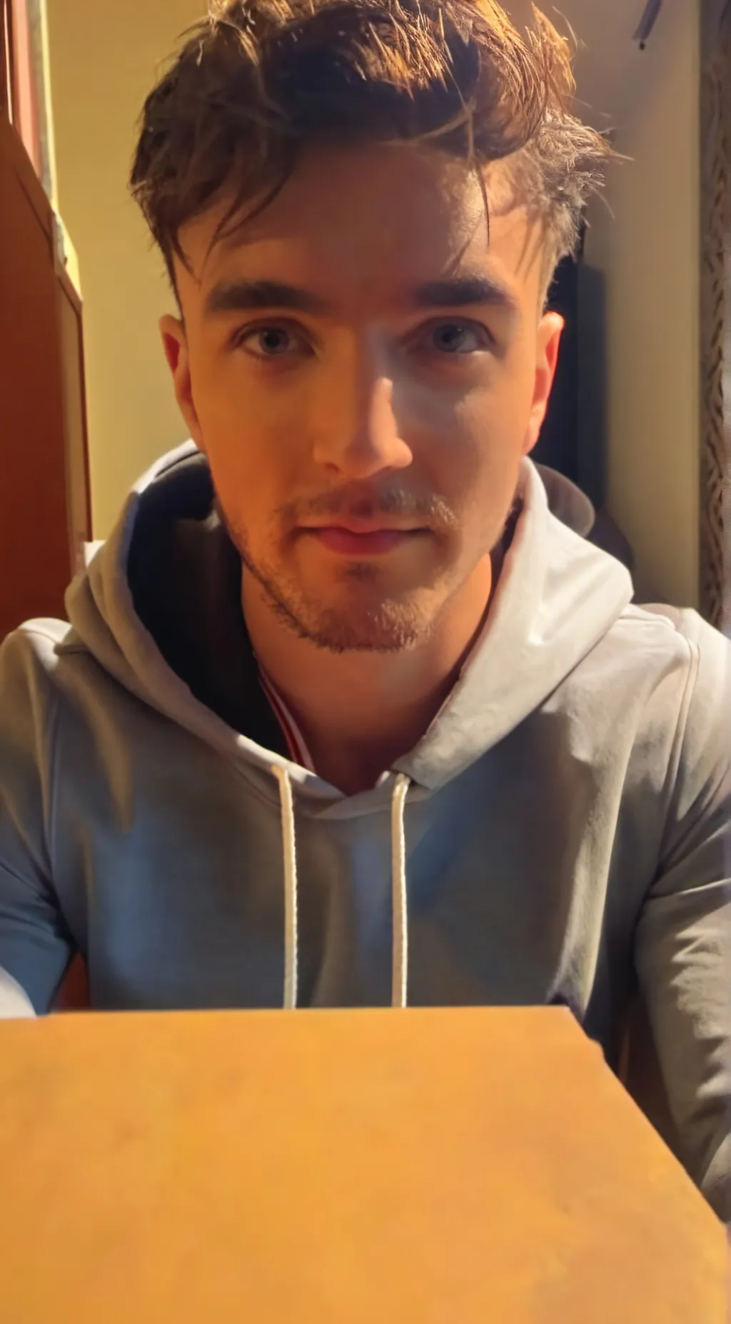 ai character: inoxtag background