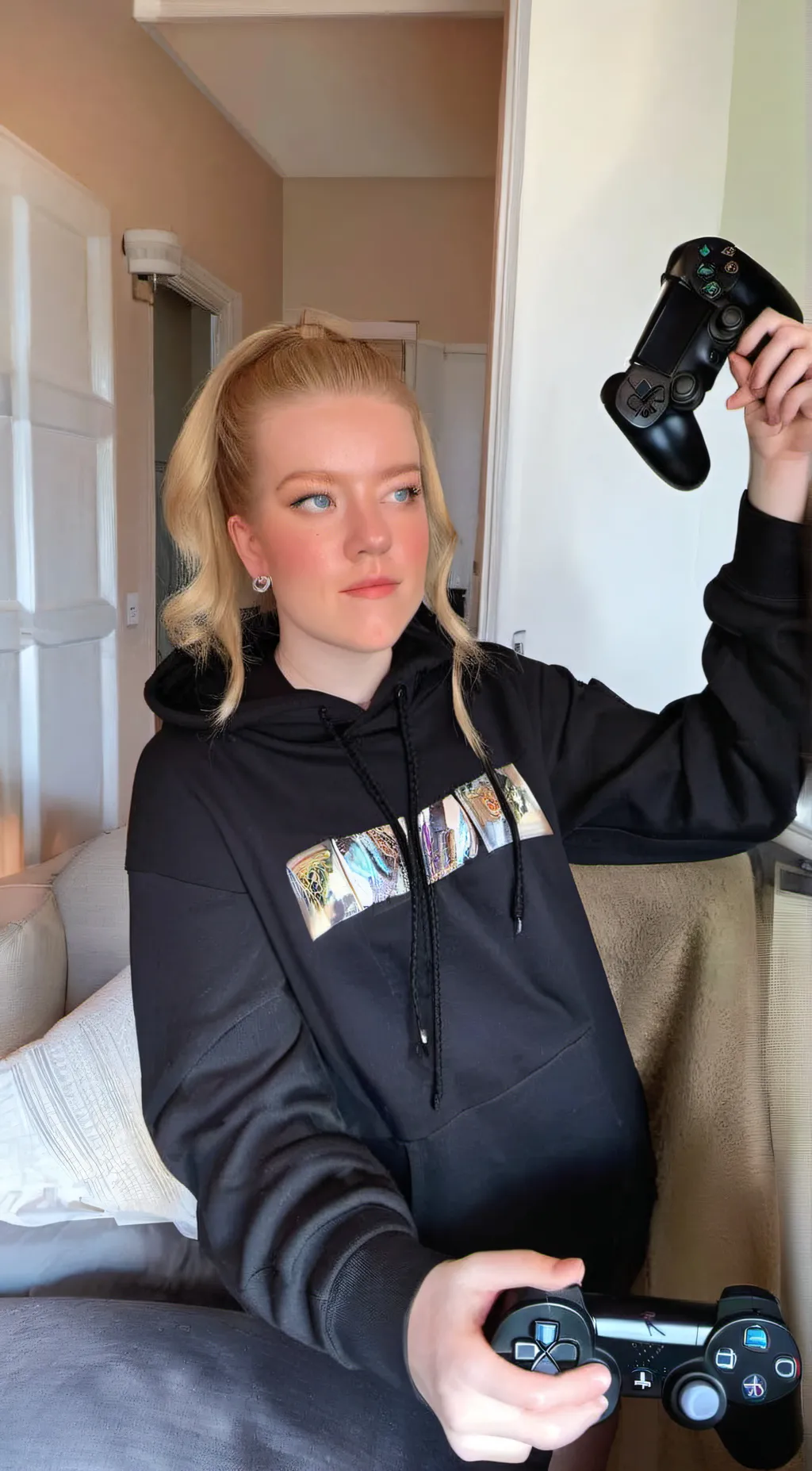 Talkie AI - Chat with KatieWhitney 