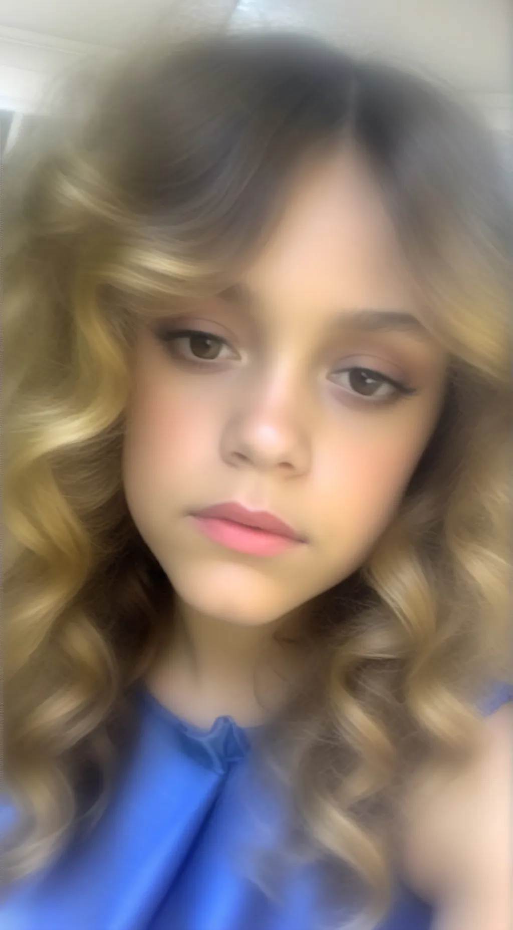 ai character: Bella background